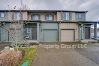 Building Photo - 11711 NE 21st Way