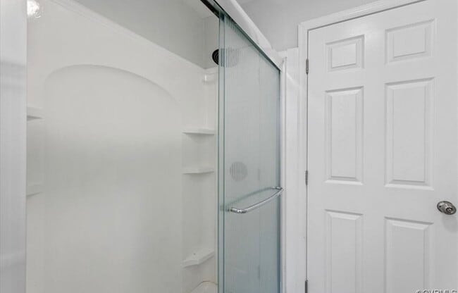 Building Photo - 326 S 20th Ave