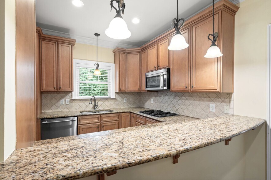 Building Photo - 172B Woodmont Blvd