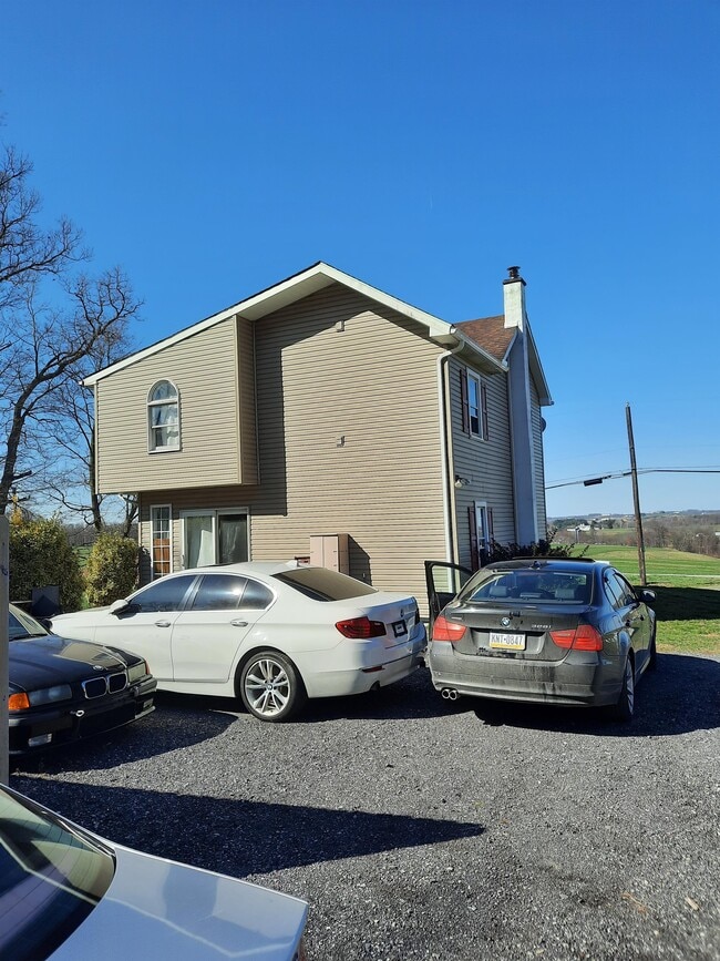 Building Photo - 53 Liberty Ln