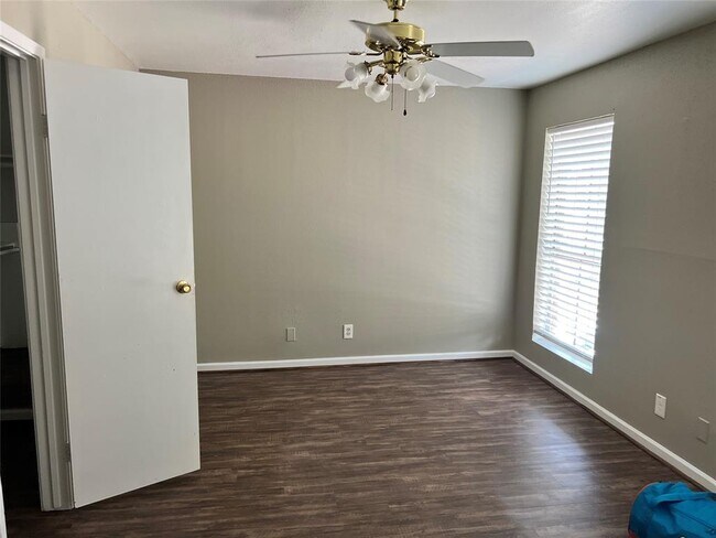 Building Photo - 7200 W T C Jester Blvd