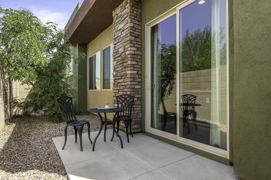 Patio - Keller Town Square