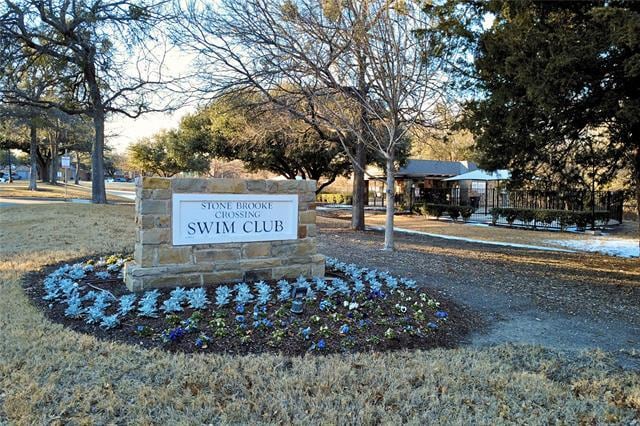 Building Photo - 5404 Fairfax Ct