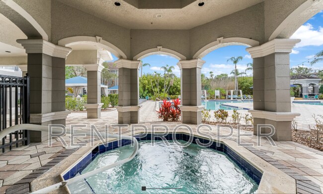 Building Photo - 3379 S Kirkman Rd