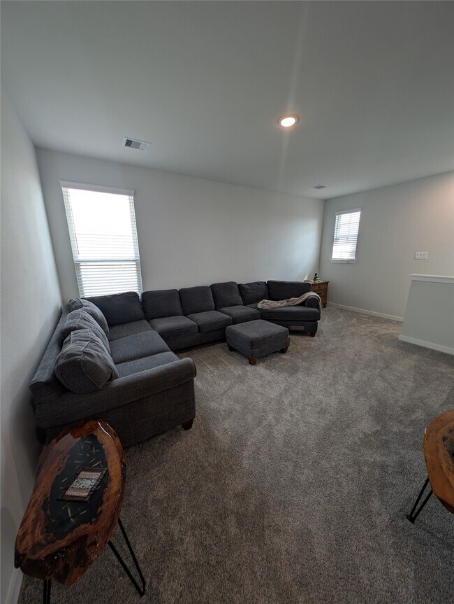 Building Photo - 21106 Armstrong County Dr