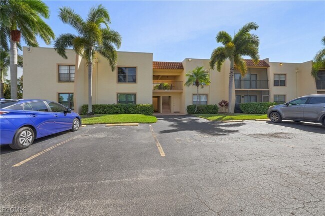 Building Photo - 12471 McGregor Blvd