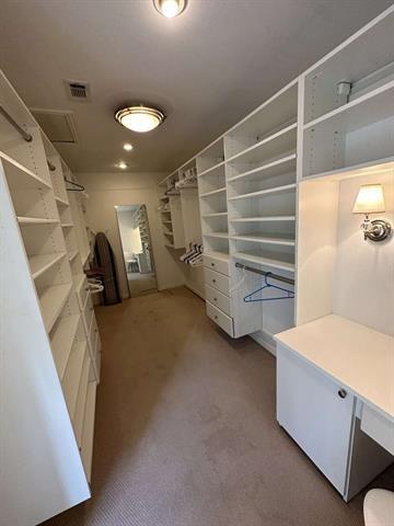 Building Photo - 4641 Belclaire Ave