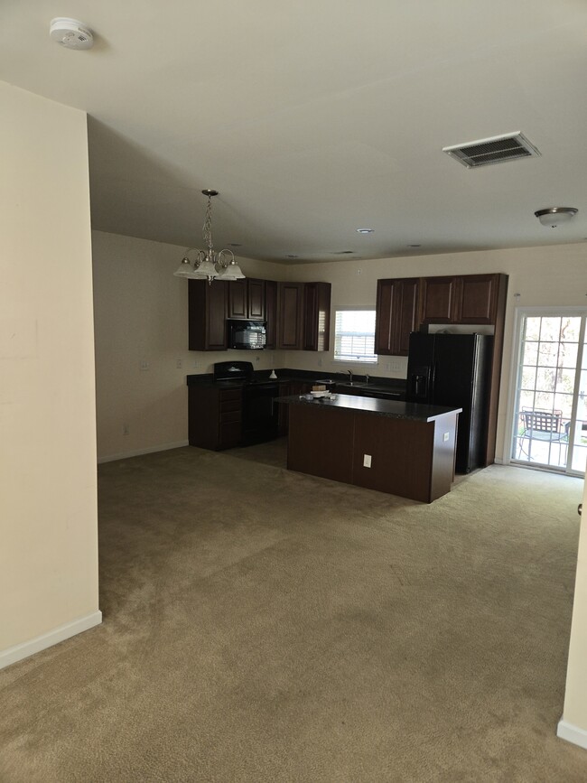 Kitchen - 13747 Singleleaf Lane