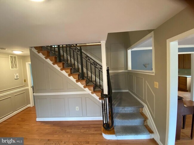 Building Photo - 14917 Lee Hwy