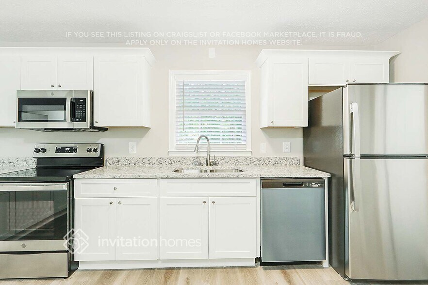 Building Photo - 251 Mediterranean Ln