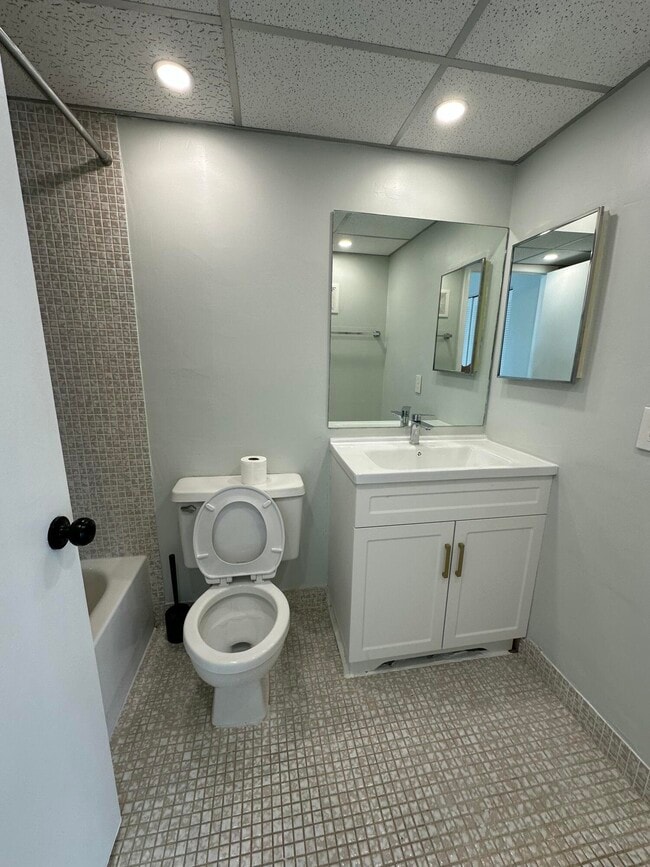 Building Photo - 79 Normandy Trail