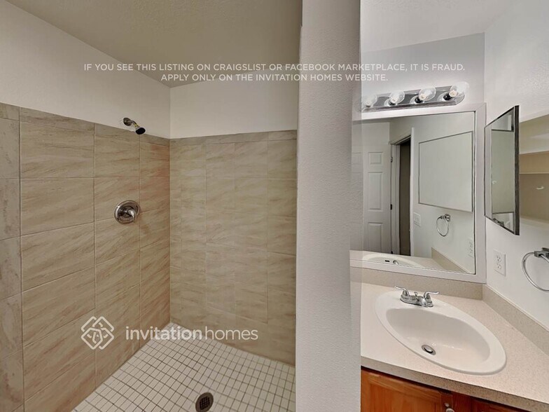 Building Photo - 3442 Commerce Ave