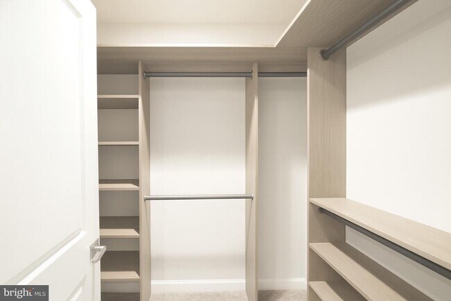 Building Photo - 202 Bamboo Dr