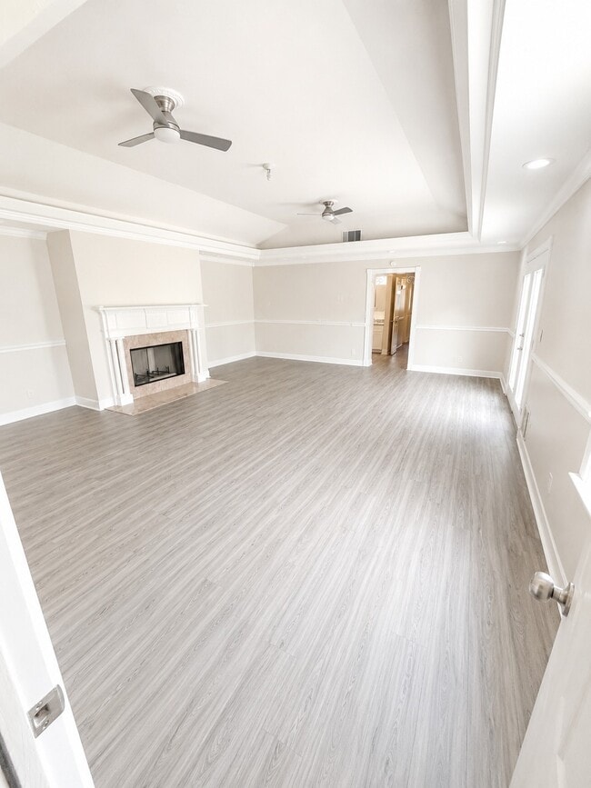 Building Photo - 24207 Shellbrook Dr
