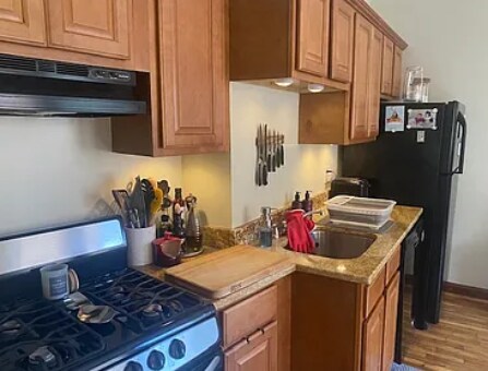 *Pictures are representative samples of the advertised unit. In some cases, the actual units you tou - 112 Queensberry St