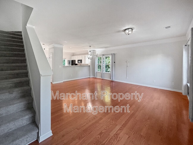 Building Photo - 311 Pampas Ct