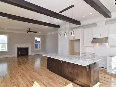 Building Photo - 615 Blanding St