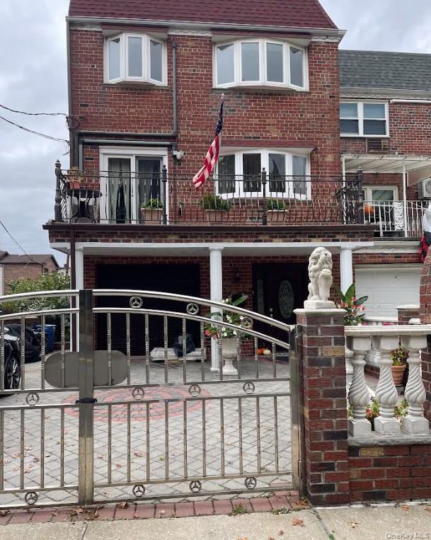 Building Photo - 62-60-62-71 71st St