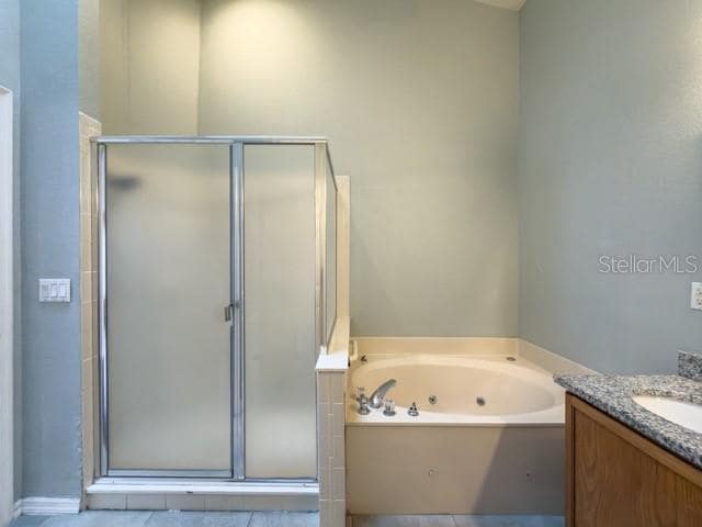 Building Photo - 925 Maple Creek Dr