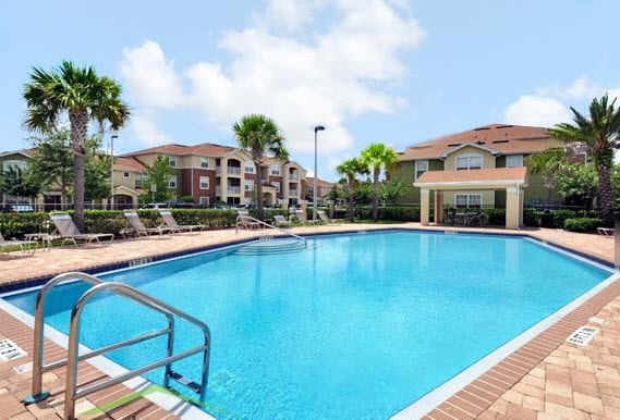 Building Photo - 5800 Lake Pointe Village Cir