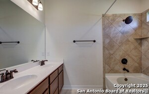 Building Photo - 402 Saddle Pass