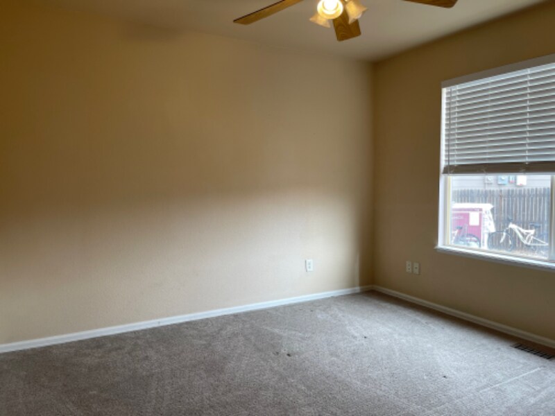 Building Photo - 7023 Bonnie Brae Ln