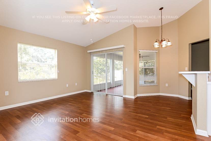 Building Photo - 3431 Jade Ln