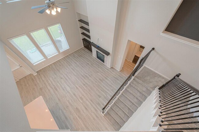 Building Photo - 15727 Ballater Ridge Ln