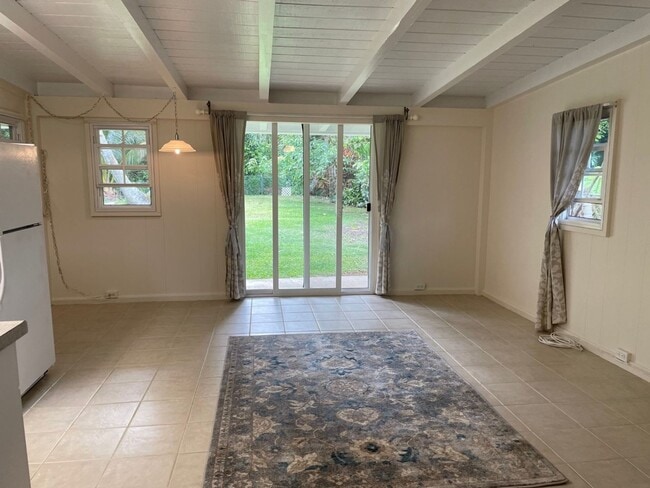 Building Photo - l3817g