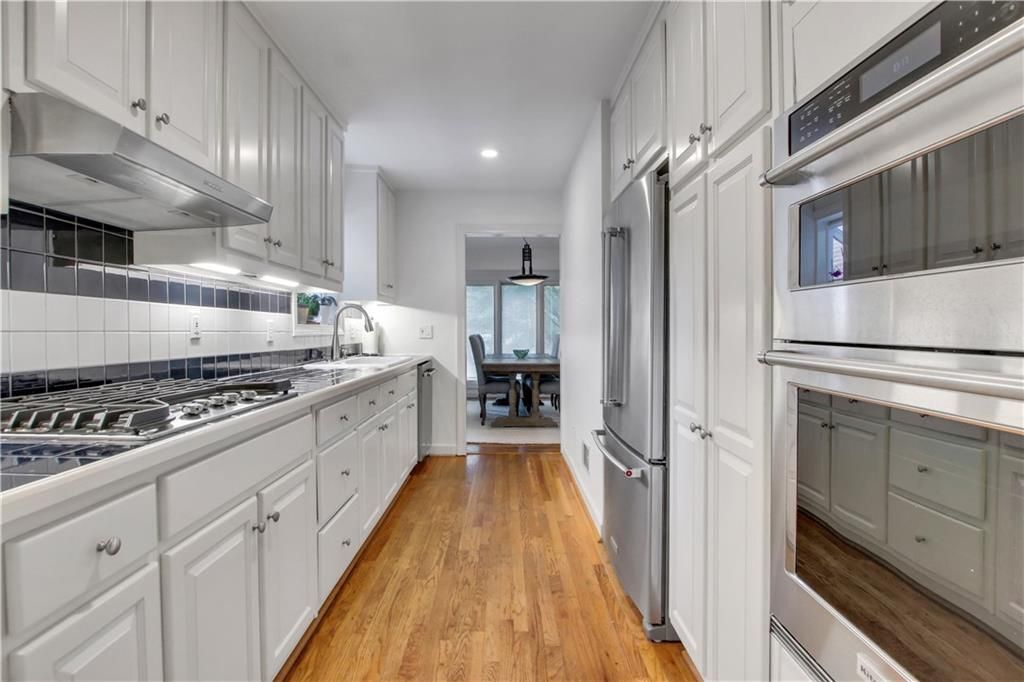 Building Photo - 925 Highland Terrace NE