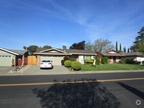 Building Photo - 2039 Barbour Dr