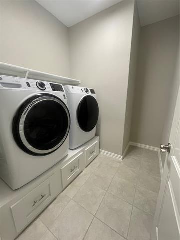 Building Photo - 2811 Ash Ave