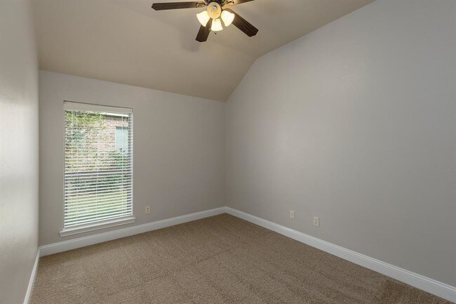 Building Photo - 13043 Sweetgum Shores Dr