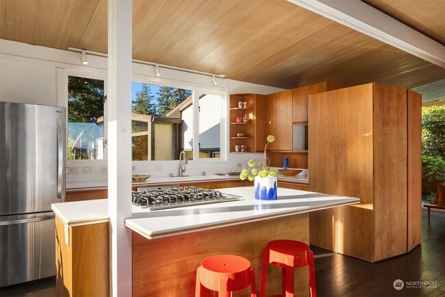 Building Photo - 14407 SE 55th St