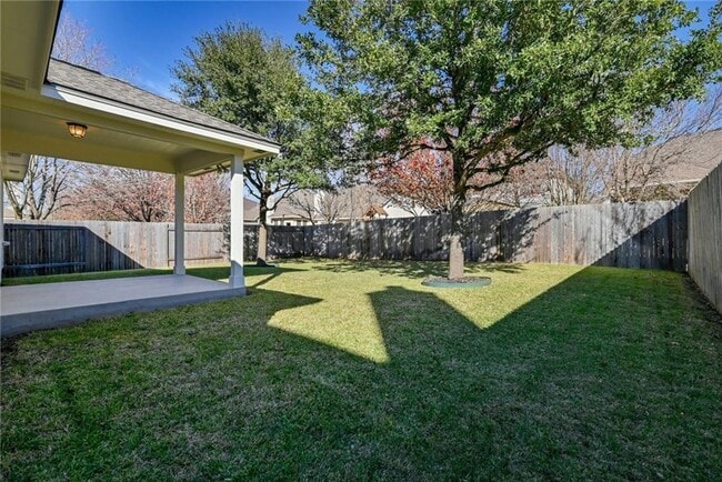Building Photo - 660 Rusk Rd
