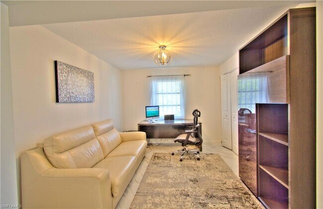 Building Photo - 9590 Victoria Ln