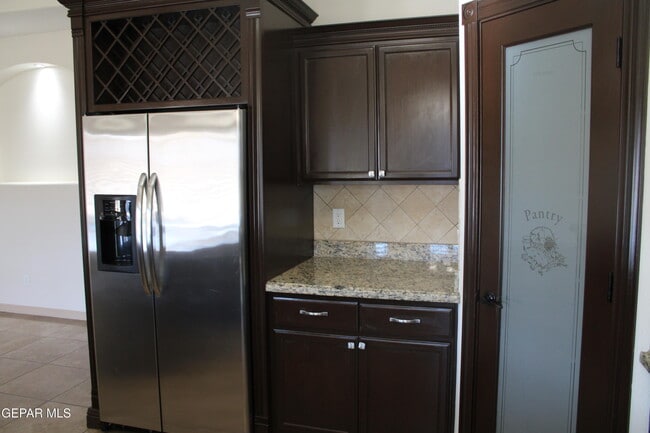 Building Photo - 3060 Cascade Point