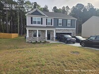 Building Photo - 3026 Bayview Dr
