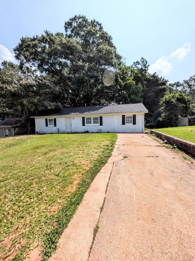 Building Photo - 2924 Springside Pl SE