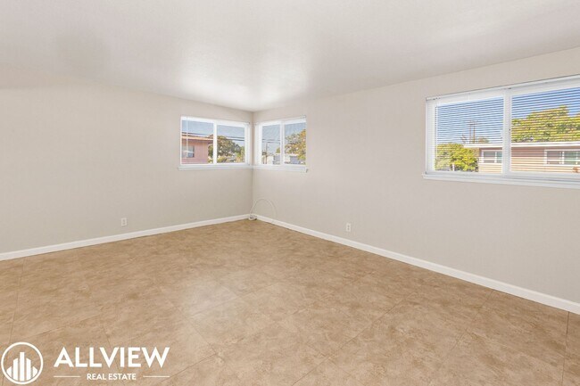 Building Photo - 3407 W Olinda Ln