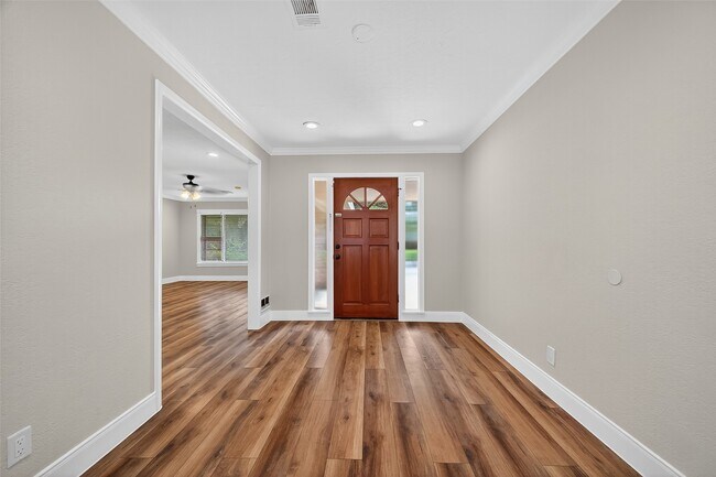 Building Photo - 4038 Cheena Dr