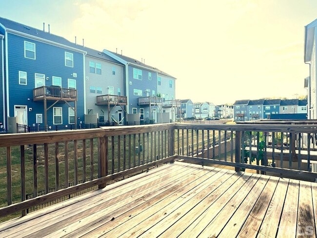 Building Photo - 933 Dalton Ridge Pl