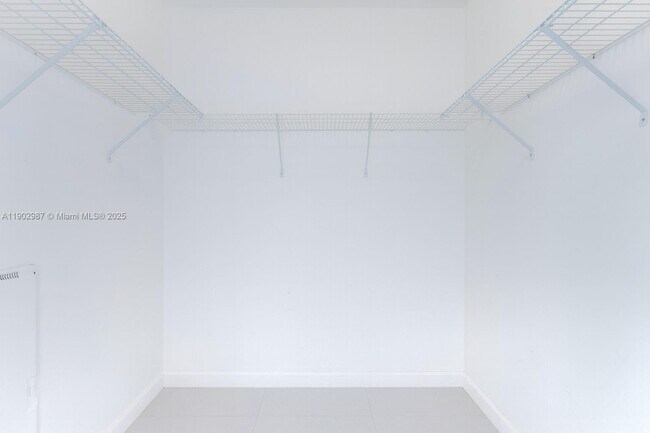 Building Photo - 5350 NW 84th Ave