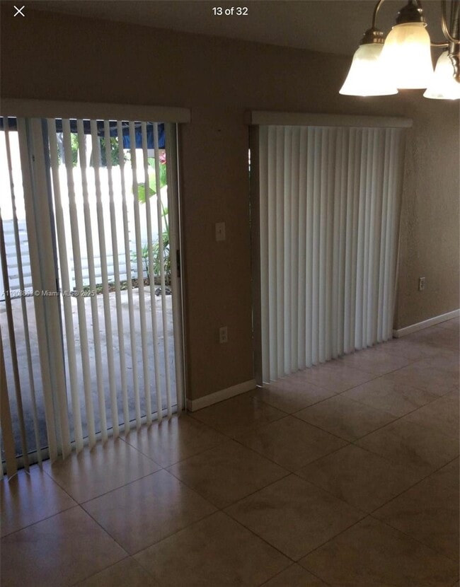 Building Photo - 14377 SW 97th Terrace