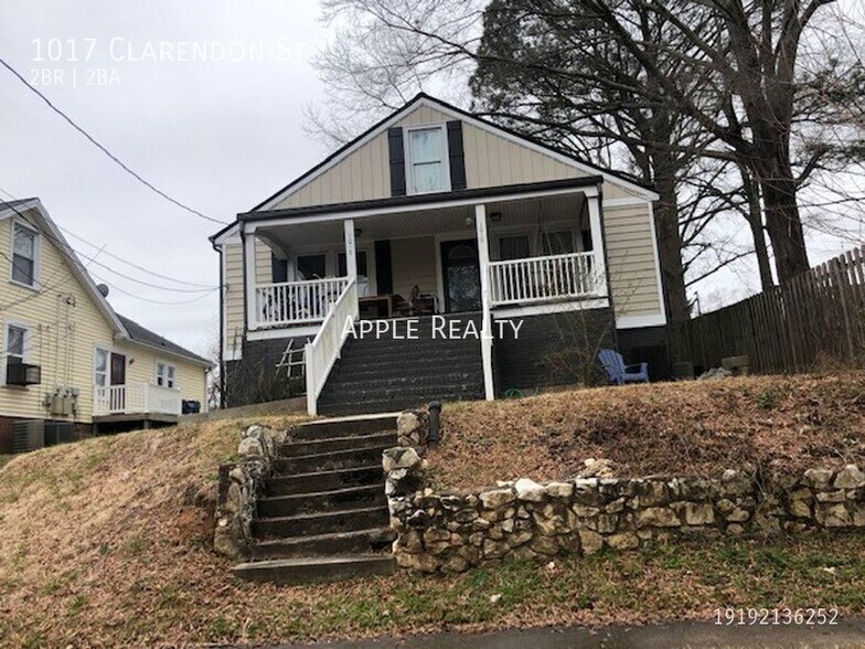Building Photo - 1017 Clarendon St