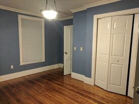 Building Photo - 51 Utica St