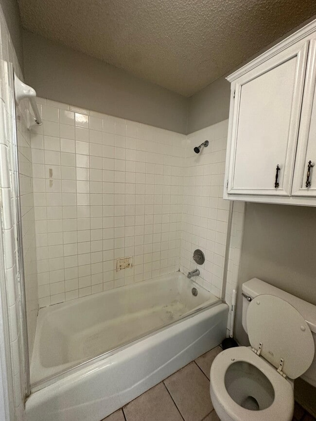 Building Photo - 5618 Brownfield Dr