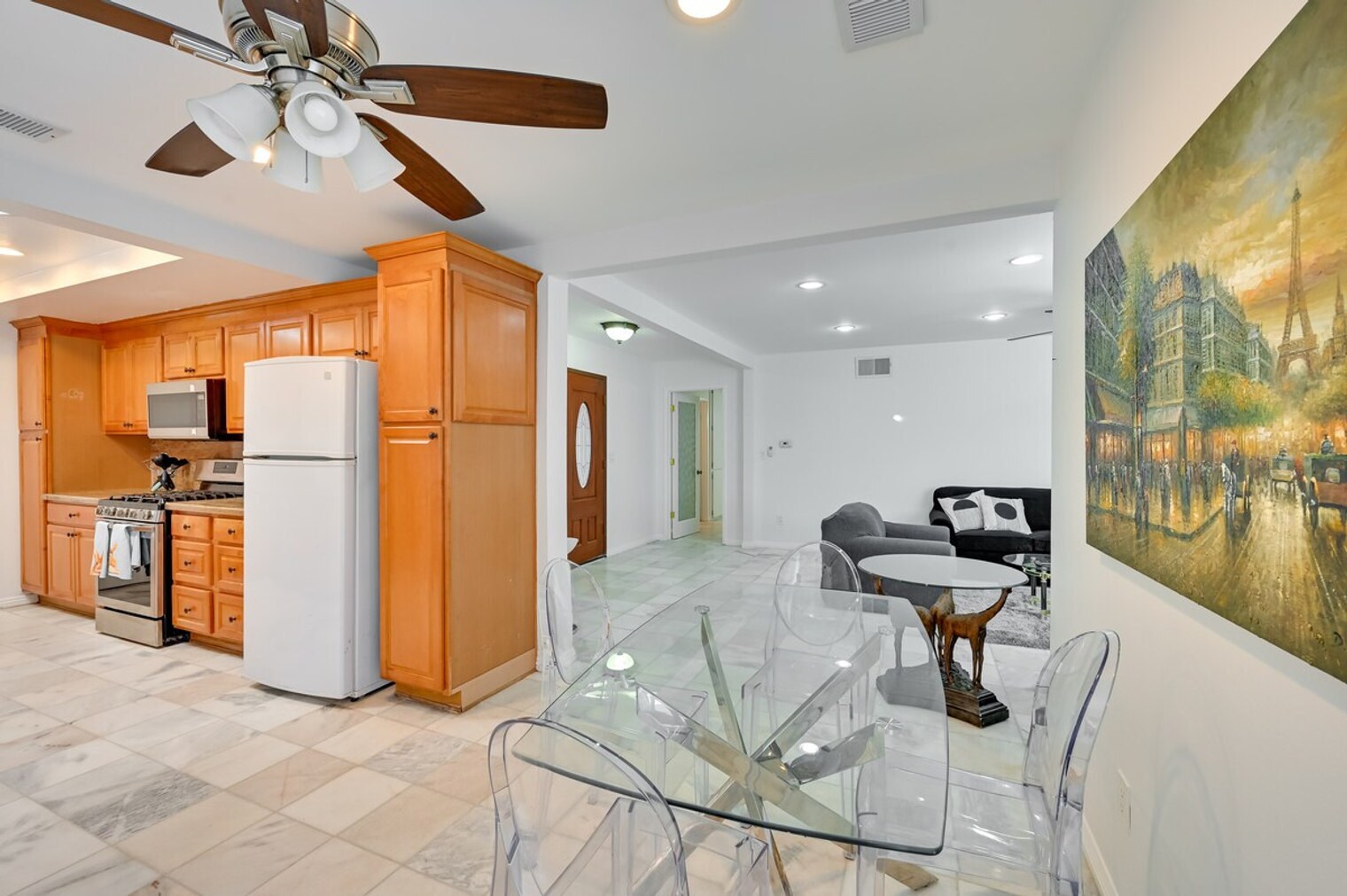 Building Photo - 719 Mahogany Dr