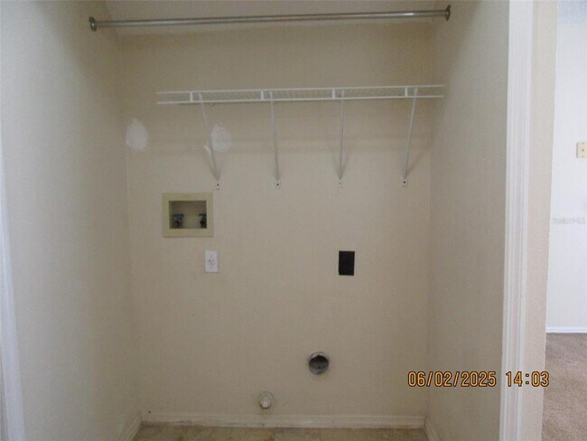 Building Photo - 14402 Huntingfield Dr