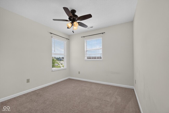 Building Photo - 793 N Crystal Dr